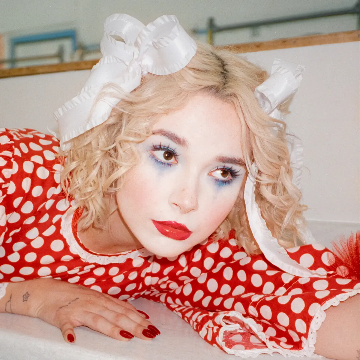 Lydia Night - Pity Party - Single (2025) [iTunes Plus AAC M4A]-新房子