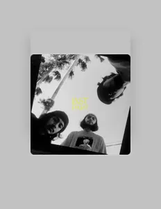 Dengarkan 99blessed, tonton video musik, baca bio, lihat tanggal tur & lainnya!