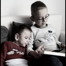 NAWIEDZONY DOM YOUNG MAGA