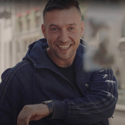 Każdy sobie rzepę skrobie - Single