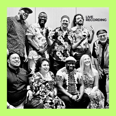 Giovanni kiyingi and Friends Live On Stage