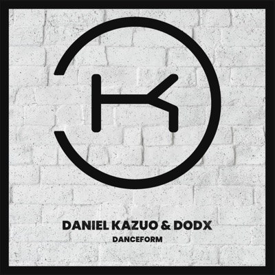 Danceform - Single