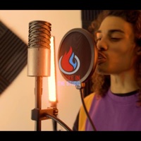 Smoke In The Studio (feat. Hippie Green) - Single - Lightz