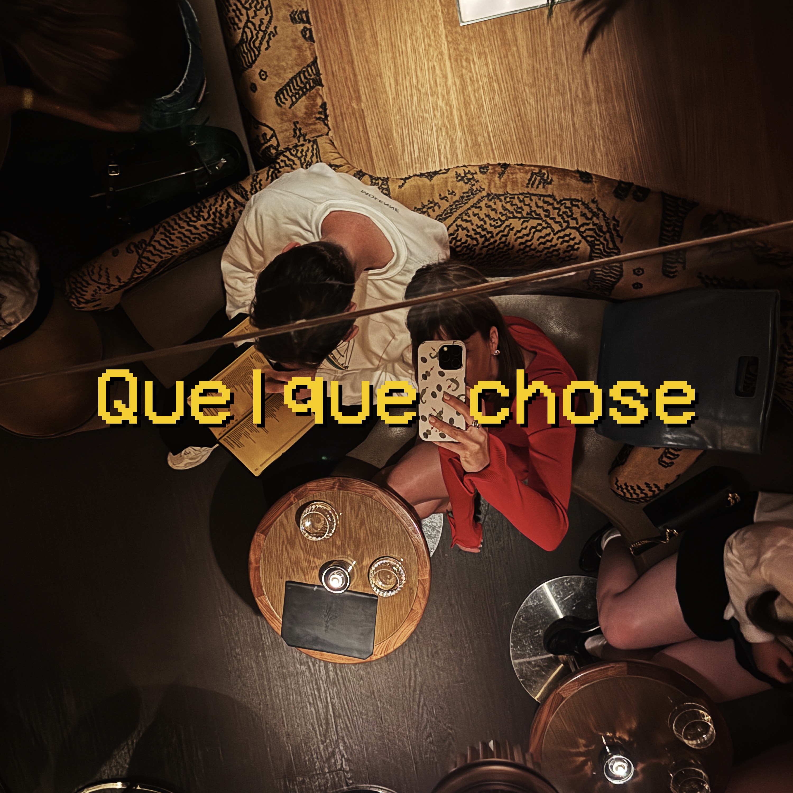 Quelque chose - LouD