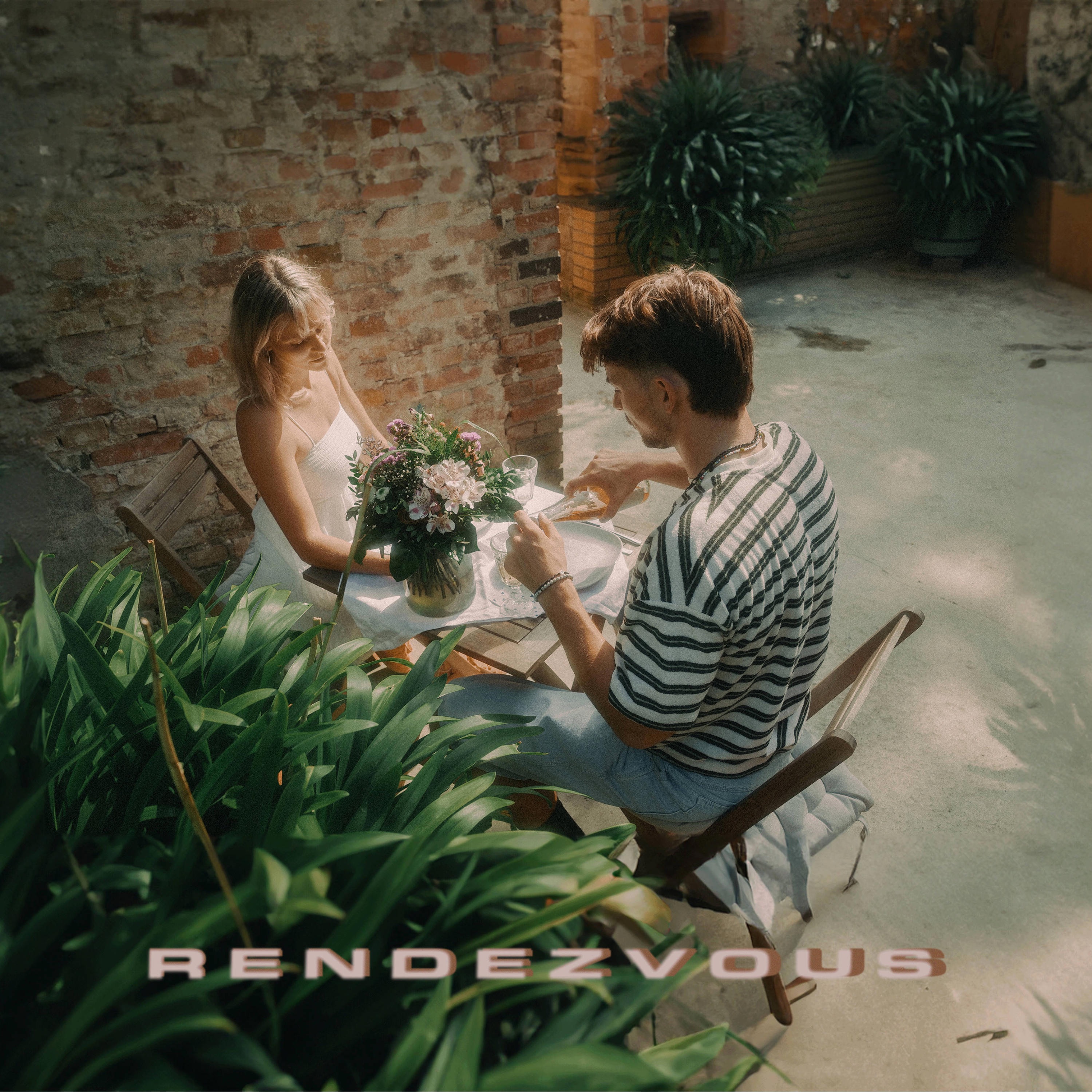 RENDEZVOUS - Single