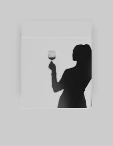 收听 Riccardo、观看音乐视频、阅读小传、查看巡演日期等 ！