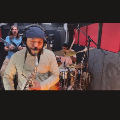 Tiny Desk Submission - Single