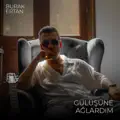 Gülüşüne Ağlardım