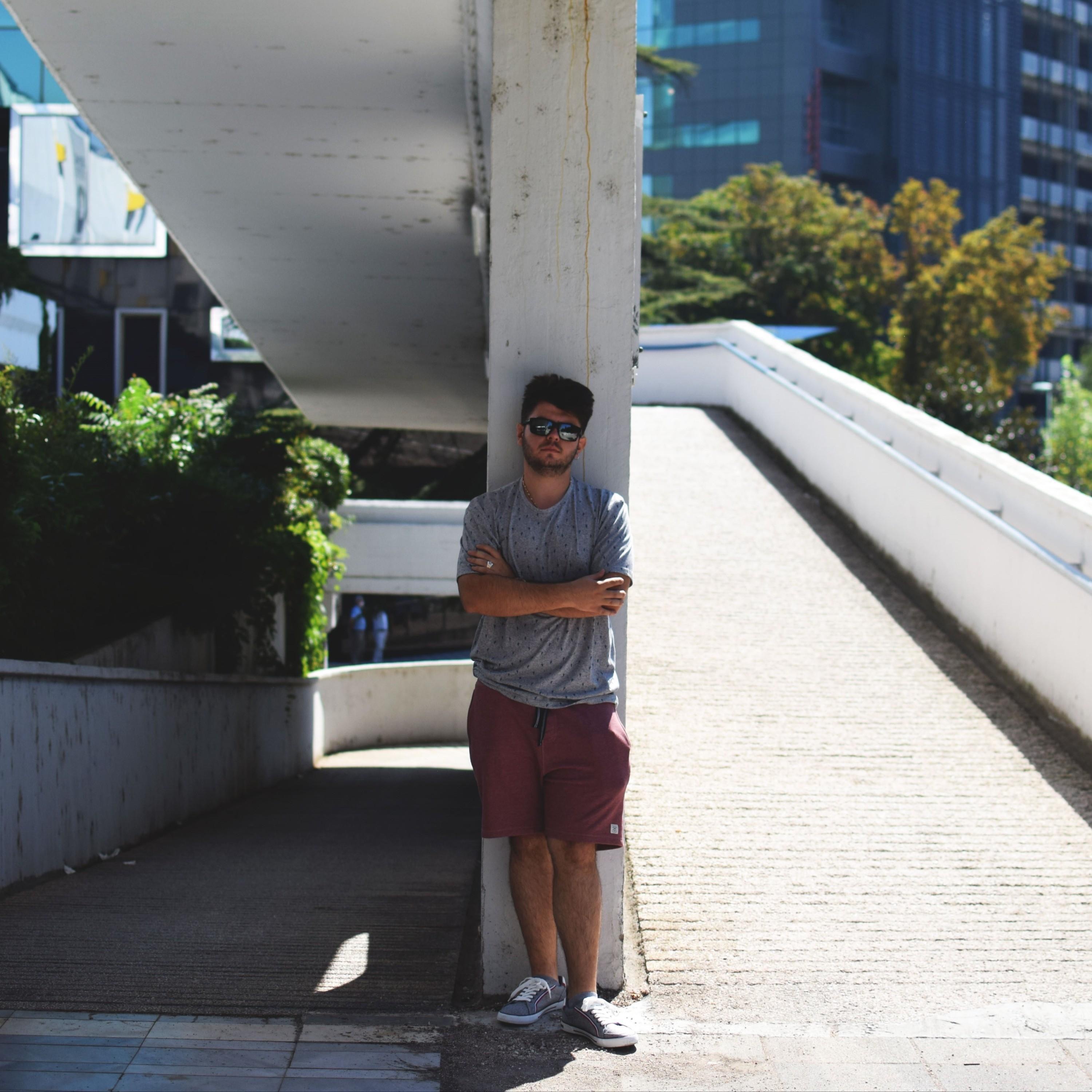 Ti si se sto mi treba - Single