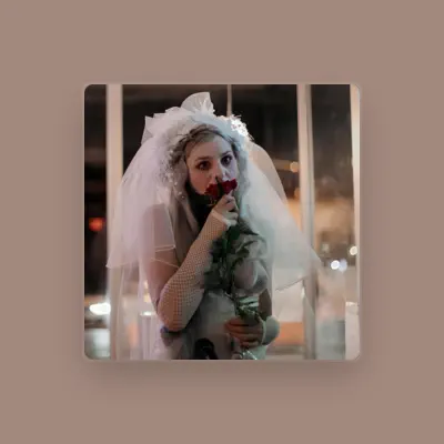 Listen to Esther Splett, watch music videos, read bio, see tour dates & more!
