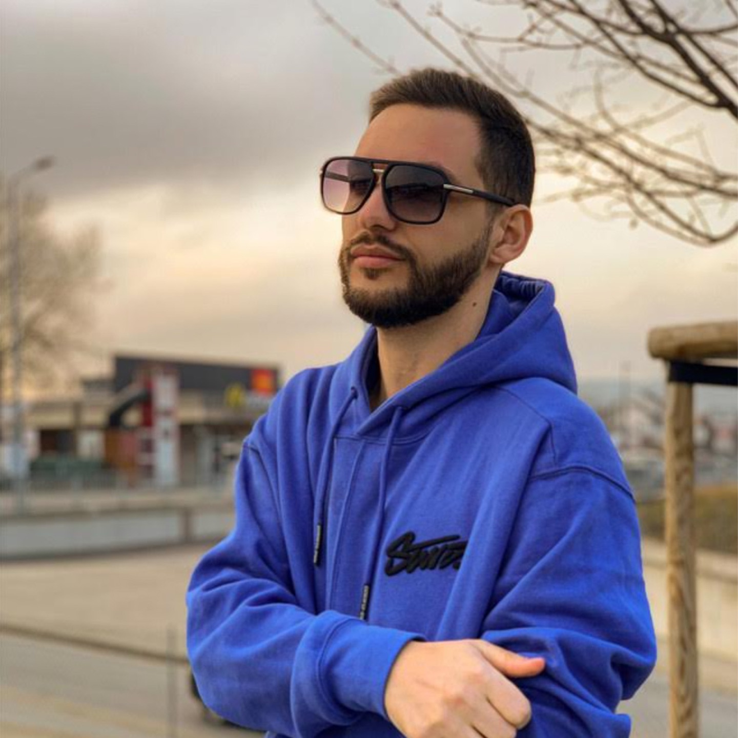 Gjysme jete - Single