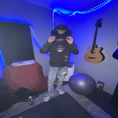 LightSkin Baddie - Single