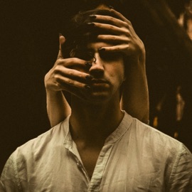 Другой любви I’m here...