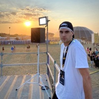 PARE CHWIL (feat. Śliwa32) - Single - WUBE