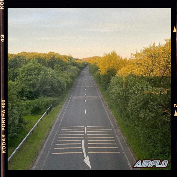 Community award for creative librarian Bro Radio