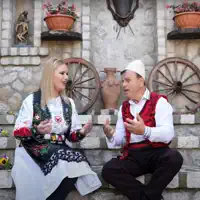Bolle e mire qike pashë atë Nanë — Salim Arifi & Feride Dushaj