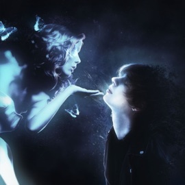 Напористым Keendy