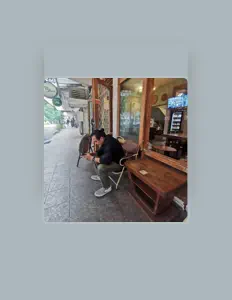 Luister naar Jhony, bekijk muziekvideo's, lees de bio, bekijk de tourdata, en meer!