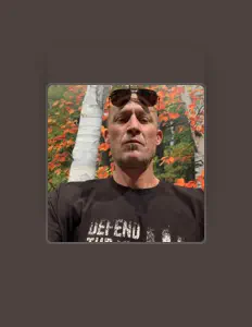 Dengarkan The Emotional Damage Band, tonton video musik, baca bio, lihat tanggal tur & lainnya!