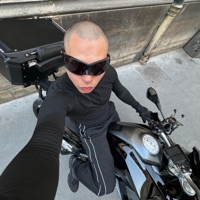 OUT OF MY HEAD - Single - enfan