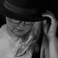 Ei ole yötä, ei aikaa (feat. Elise) - Single - Comodos