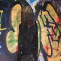 too extra - Single - idully