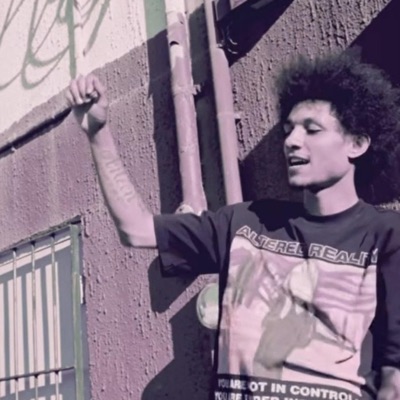 BEACH HOUSE - Single