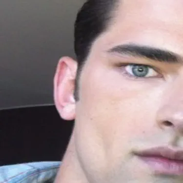 hunter eyes (slowed)