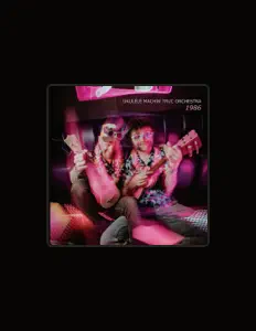 Escucha a Ukulélé Machin Truc Orchestra, mira vídeos musicales, lee la biografía, consulta fechas de giras y mucho más.