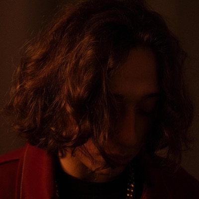 BASSES FRÉQUENCES - Single