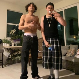 Walk in the building (feat. 2janky909 & WhoHeem) Miles The RoadRunna