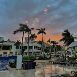 4AM in Cancun - Single