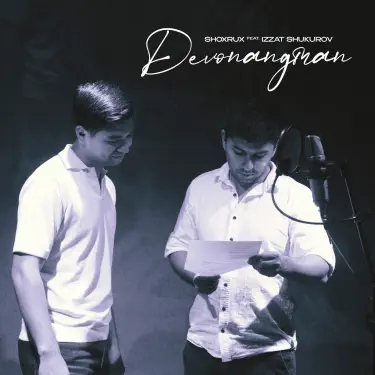 Ommaviy videoda masturbatsiya qilish