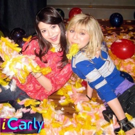 iCarly 6apestar !