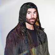 Ultraviolett 4 - Metrickz