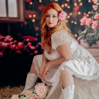 Swipin' Right (feat. Michael G. Ronstadt) - Single - Bridget Megan Strathern