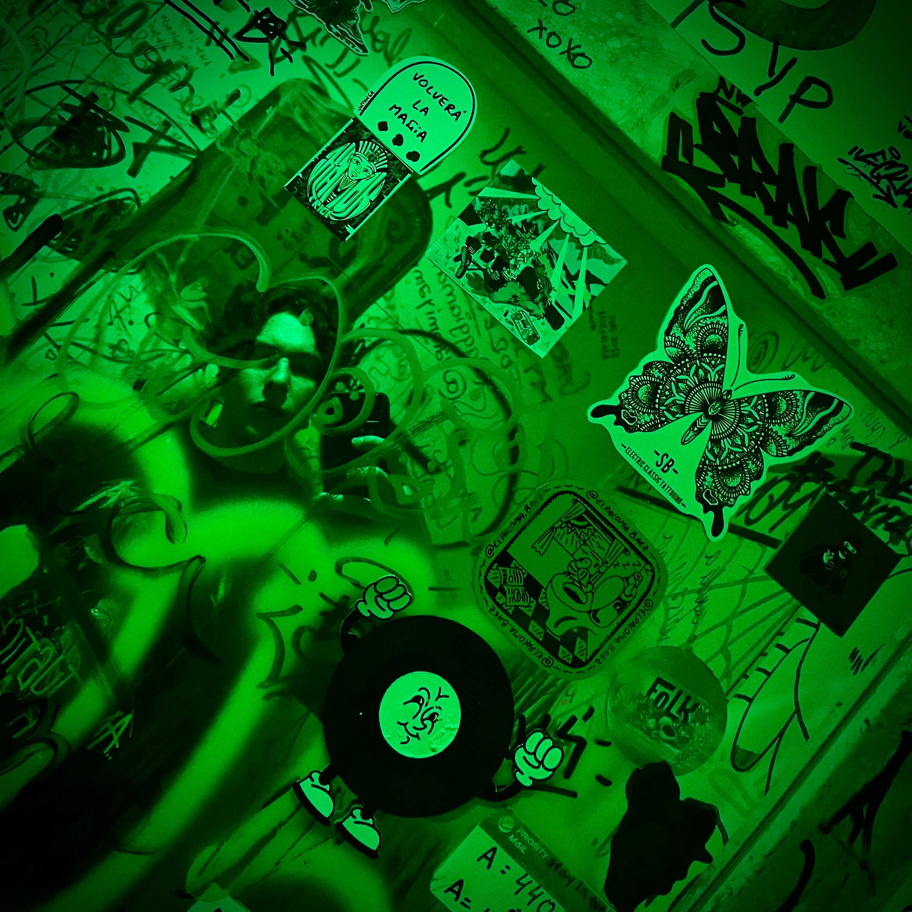 Delirios en Paraguay - Single