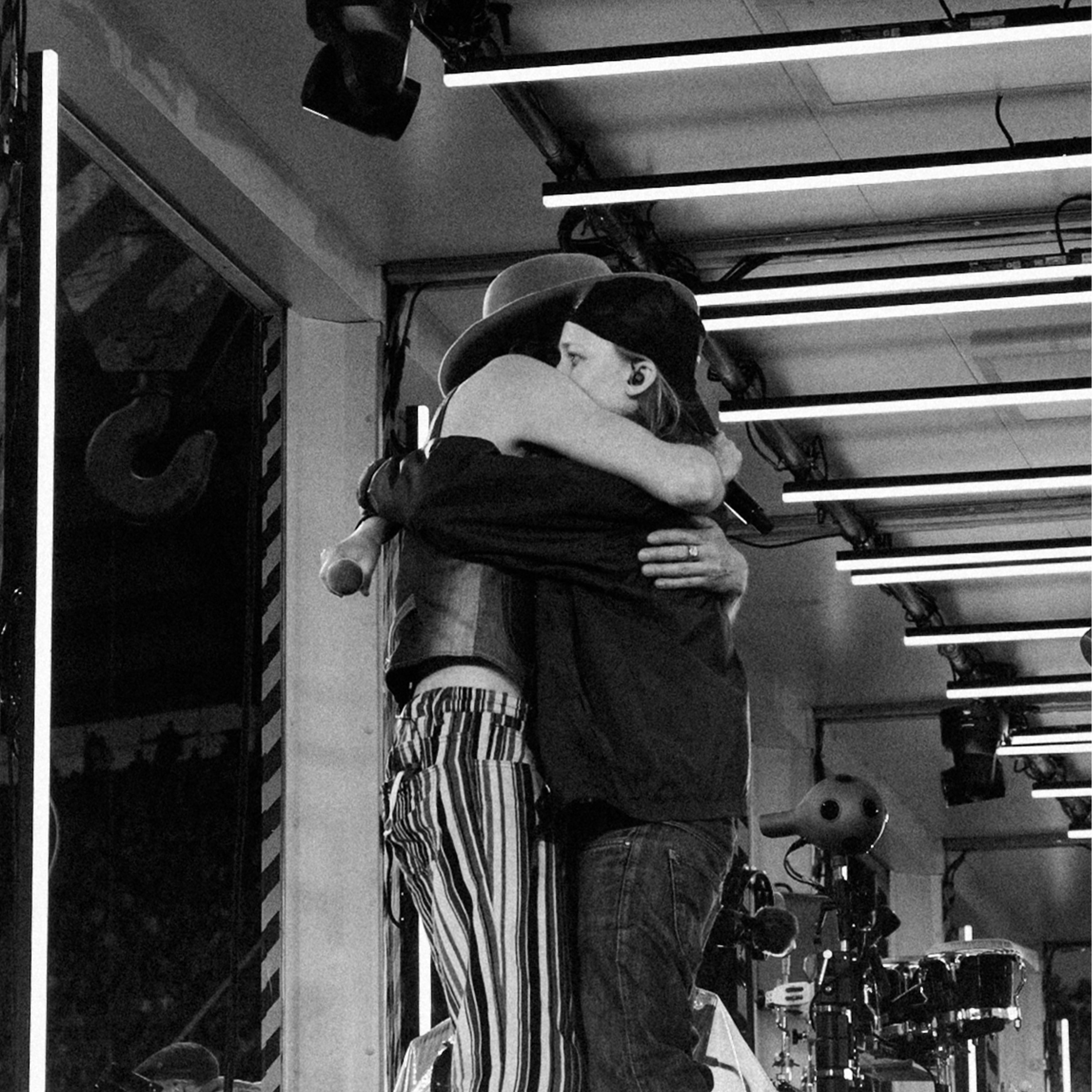 Nordhemsgatan leder rakt in i himlen - Single