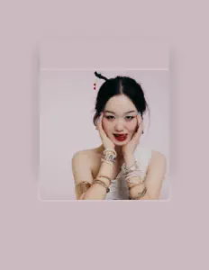 KYE을(를) 듣고, 뮤직 비디오를 보고, 약력을 읽고, 투어 일정 등을 확인하세요!