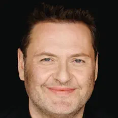 Paul Rivinius dinle, müzik videolarını izle, biyografisini oku, tur tarihlerini ve daha fazlasını gör!