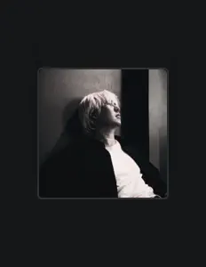 聆聽 Thepoorboyplaylist、觀看音樂影片、閱讀小傳、查看巡演日期等！