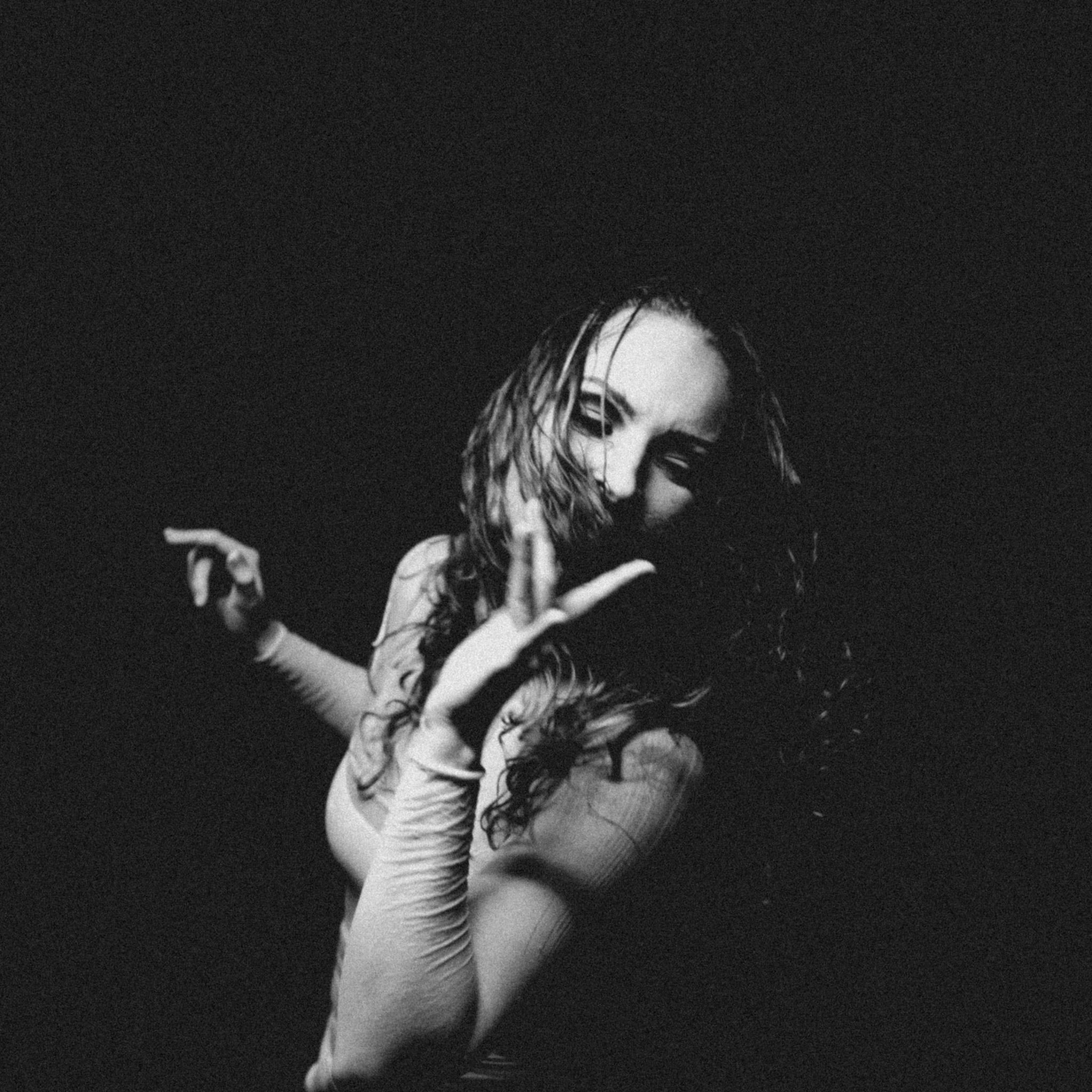 CRYSTAL GLASS - Single