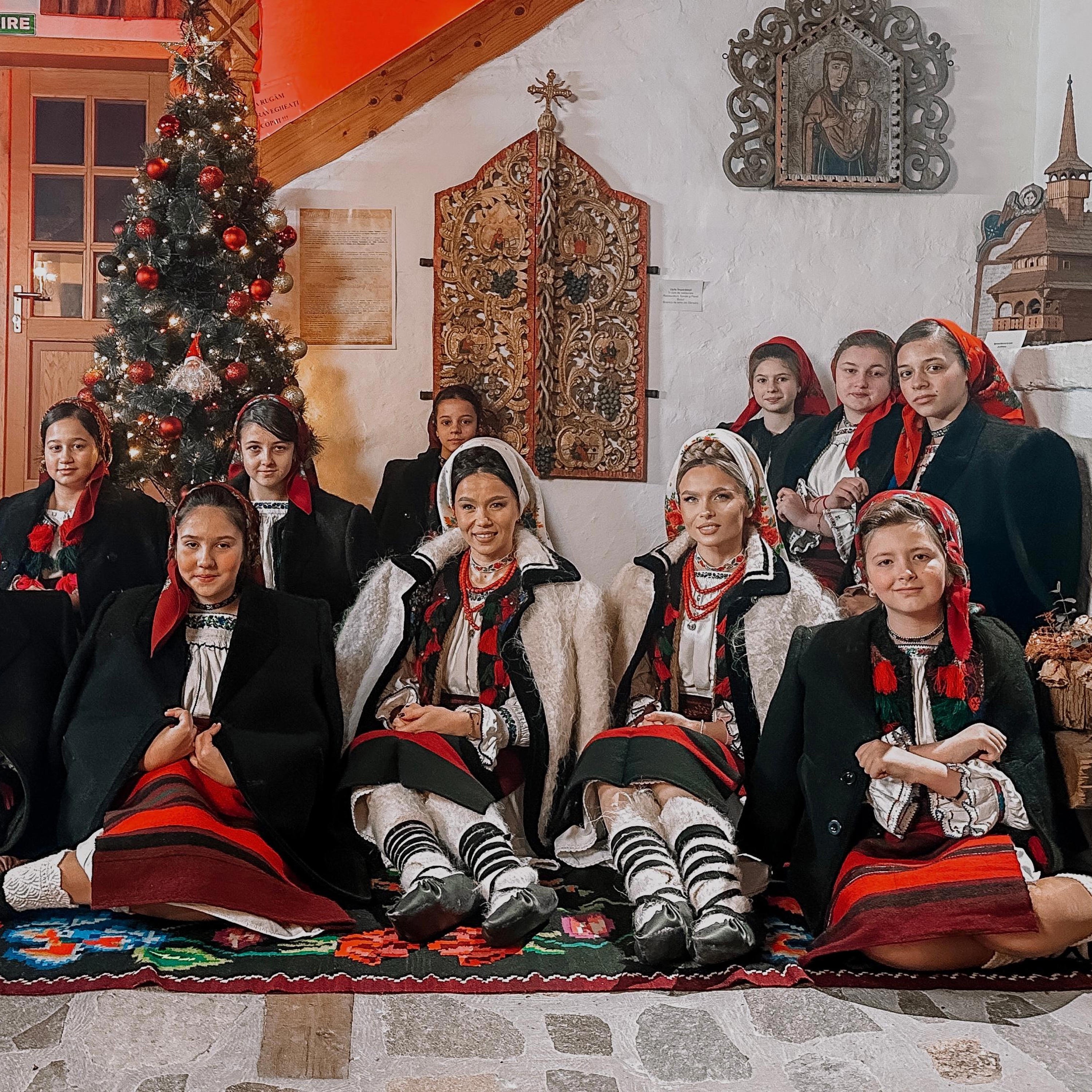 Asta-i seara luminoasă - Single