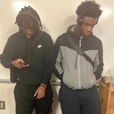 Rolls (feat. Sheluvquen) - Single