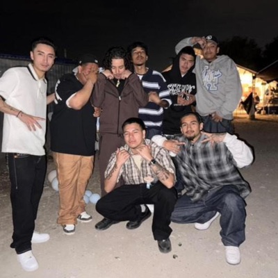 6 Figure Fam × SP STEPPAS - Single