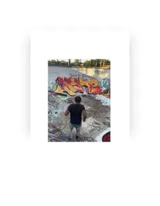 Ouça YTB, assista a videoclipes, leia a biografia, veja as datas das turnês e mais!