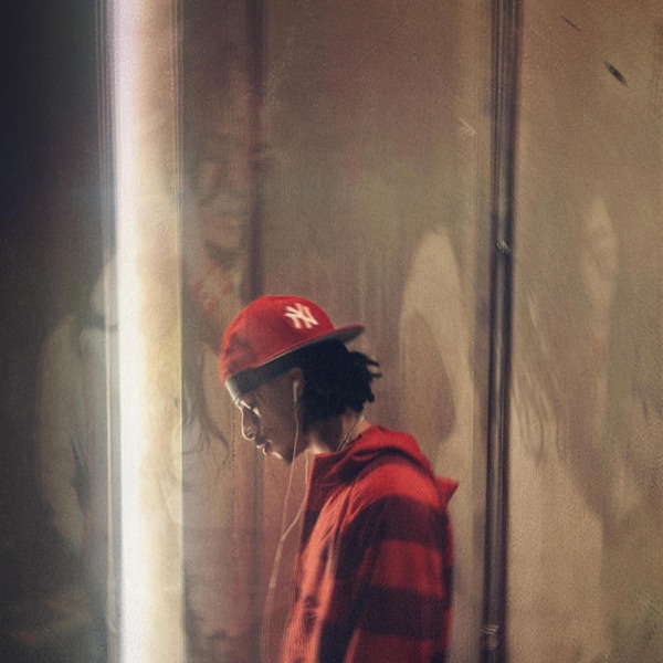 alcohol, in the club. (Lucas Scharff)