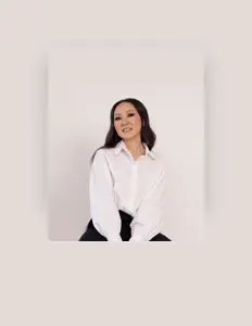 Айылхаана을(를) 듣고, 뮤직 비디오를 보고, 약력을 읽고, 투어 일정 등을 확인하세요!