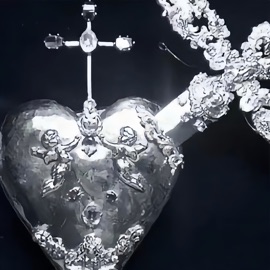 Heart like Stone colasen