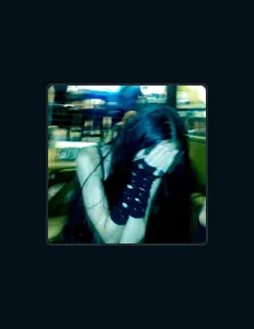 Hör dir Darby Vicious an, schau dir Musikvideos an, lies die Biografie, finde Tourdaten und mehr!